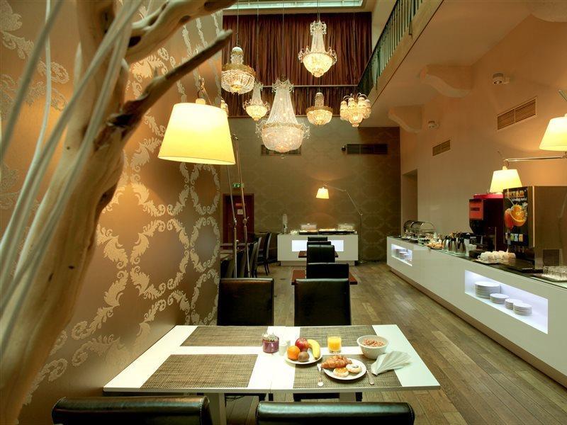 Friday Hotel Prague Exterior photo
